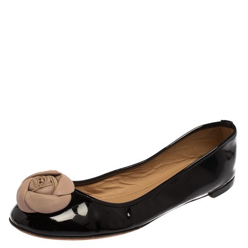 Valentino Black/Beige Patent And Leather Roses Ballet Flats Size 40 - Valentino - Modalova