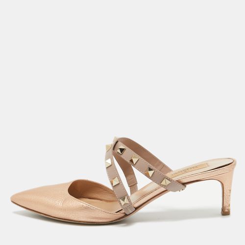 Valentino Metallic Peach Leather Rockstud Heel Mules Size 37.5 - Valentino - Modalova