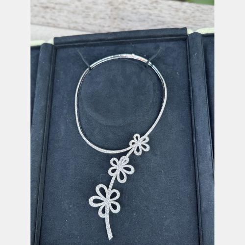 Van Cleef & Arpels Flowerlace 18K White Gold Diamond Necklace - Van Cleef & Arpels - Modalova