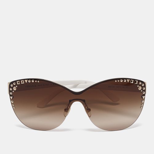 Versace Brown/White Gradient MOD.2152 Studded Cat Eye Sunglasses - Versace - Modalova