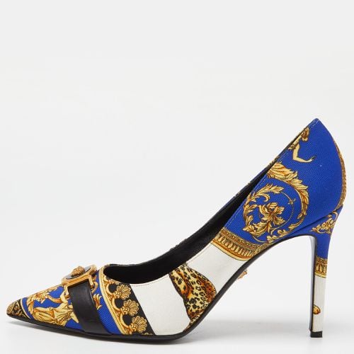 Versace Tricolor Printed Canvas Medusa Buckle Pumps Size 41 - Versace - Modalova