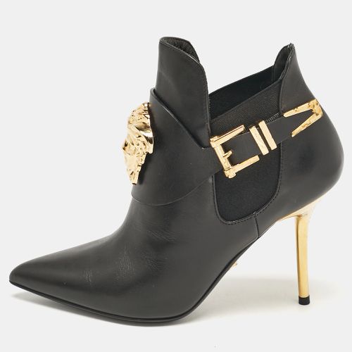 Leather Medusa Head Ankle Booties Size 35 - Versace - Modalova