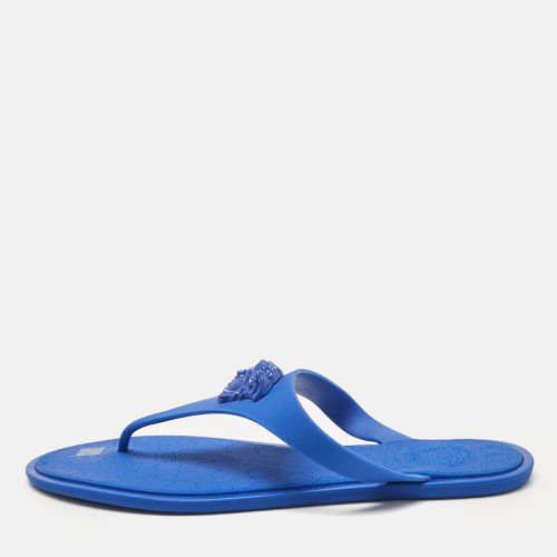 Versace Blue Rubber Thong Flat Sandals Size 38 - Versace - Modalova