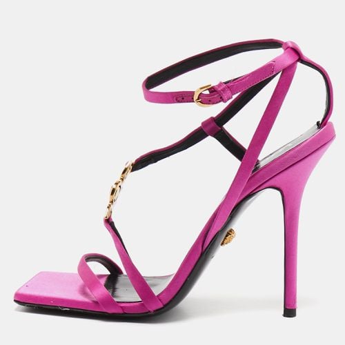 Satin Crystal Embellished Ankle Strap Sandals Size 40 - Versace - Modalova