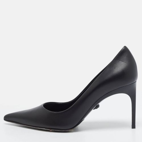 Size 36.5 Leather Pointed Toe Pumps - Versace - Modalova
