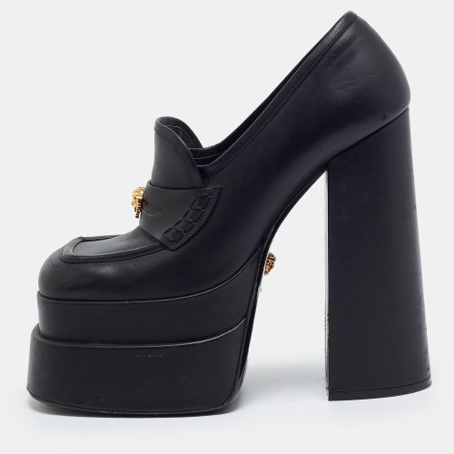 Aevitas Size 38 Leather Platform Loafer Pumps - Versace - Modalova