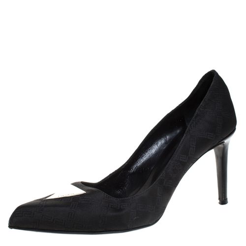 Versace Black Signature Canvas Pointed Toe Pumps Size 40 - Versace - Modalova