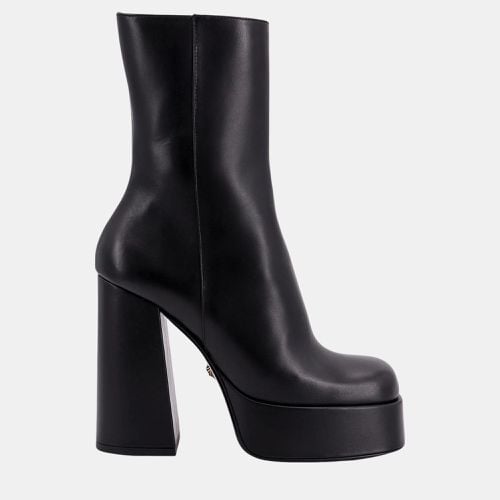 Versace Black Leather Boots EU 40 - Versace - Modalova