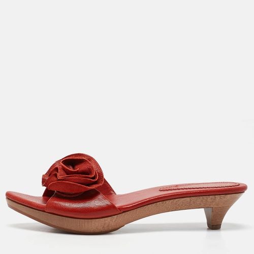 Leather Flower Applique Clogs Size 39 - Yves Saint Laurent - Modalova