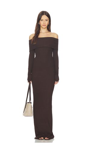 Long Sleeve Off Shoulder Maxi Dress in . Taglia L. Also in M, S, XS - Eterne - Modalova