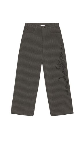 Gothic Pinstripe Goliath Trousers in . Taglia 30. Also in 32, 34, 36 - Jaded London - Modalova