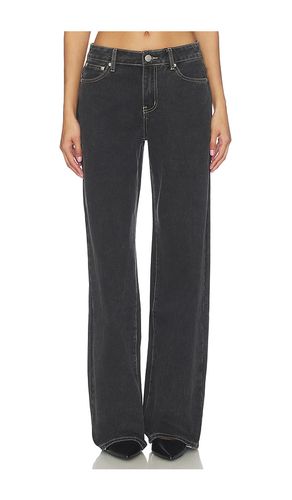 Claira jean en color negro talla 23 (también en 30) - superdown - Modalova