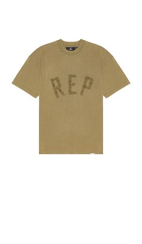 Camiseta en color verde oliva talla L (también en M, S) - REPRESENT - Modalova