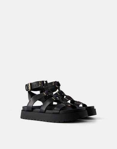 Sandalia Plataforma Hebillas Mujer 35 - Bershka - Modalova