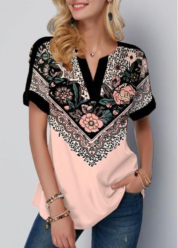 Floral Print Split Neck Light Pink T Shirt - unsigned - Modalova