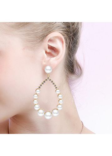 Gold Metal White Pearl Teardrop Earrings - unsigned - Modalova