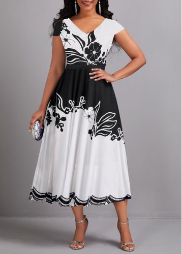 Black Umbrella Hem Floral Print Short Sleeve Dress - unsigned - Modalova