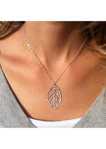 Alloy Detail Silver Leaf Design Necklace - unsigned - Modalova