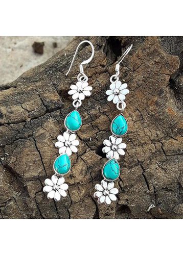 Mint Green Alloy Floral Design Earrings - unsigned - Modalova