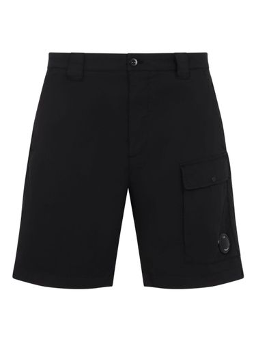C.P. COMPANY Logo Cargo Shorts - C.P. COMPANY - Modalova