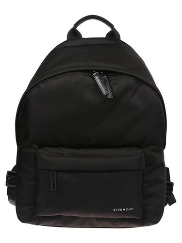 Givenchy Essential Nylon Backpack - Givenchy - Modalova