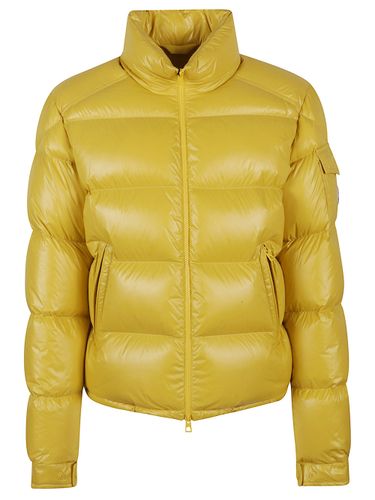 Moncler Levitha Down Jacket - Moncler - Modalova