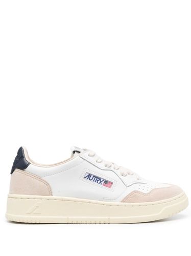 AUTRY Medialist Low Sneakers - AUTRY - Modalova