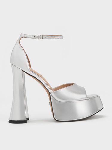 Charles & Keith - Michelle Metallic Leather Platform Sandals - Charles & Keith - Modalova