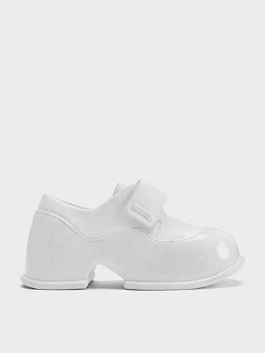 Charles & Keith - Pixie Patent Platform Loafers - Charles & Keith - Modalova