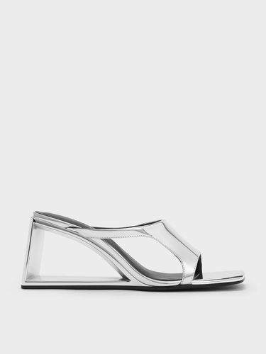 Charles & Keith - Xeli Metallic Triangle-Heel Mules - Charles & Keith - Modalova