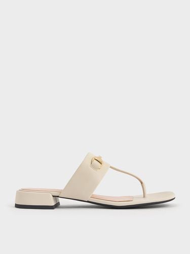 Charles & Keith - Leslie T-Bar Metallic Accent Thong Sandals - Charles & Keith - Modalova