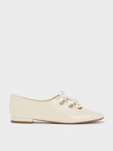 Charles & Keith - Dorri Patent Triple-Bow Ballet Flats - Charles & Keith - Modalova