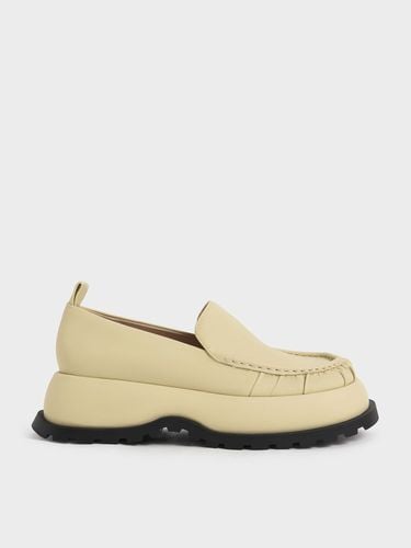 Charles & Keith - Astrid Ruched Platform Loafers - Charles & Keith - Modalova