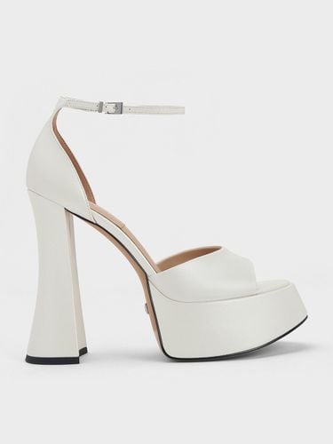 Charles & Keith - Michelle Leather Platform Sandals - Charles & Keith - Modalova