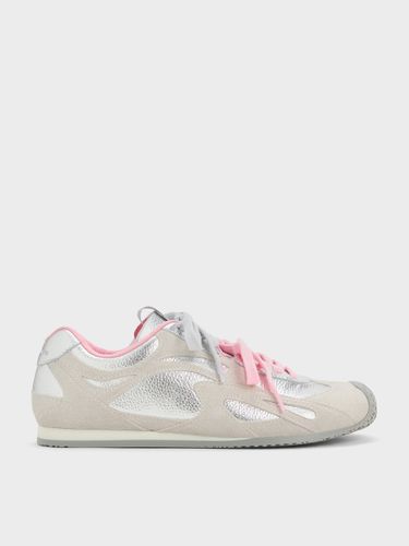 Charles & Keith - Metallic-Leder- und Wildleder-Sneaker mit doppelter Schnürung - Charles & Keith - Modalova