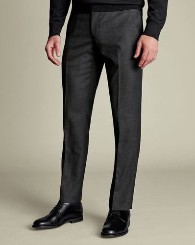 Men's Ultimate Performance End-On-End Suit Trousers - Charcoal Black , 30/38 by - Charles Tyrwhitt - Modalova