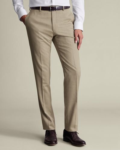 Men's Ultimate Performance Herringbone Suit Trousers - Stone Beige, 32/32 by - Charles Tyrwhitt - Modalova