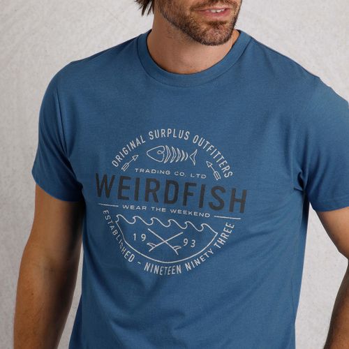 Blue Waves Graphic T-Shirt - Weird Fish - Modalova