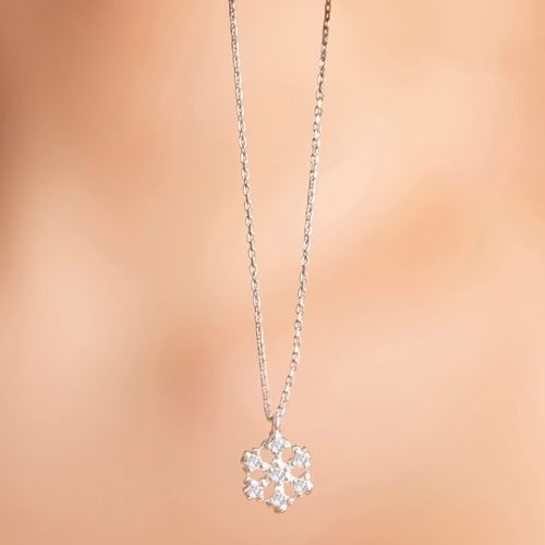 Silver Pendant Necklace - Elika - Modalova