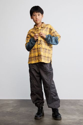 Checked shirt with contrast sleeves - 3/4 - Desigual - Modalova