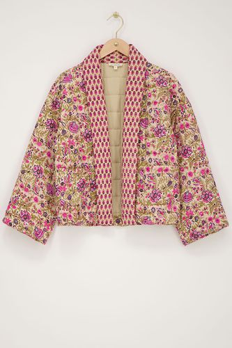 Beigefarbene Kimonojacke mit grünem und pinkem Blumenmuster | - My jewellery - Modalova