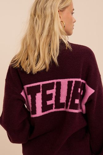 Dunkelroter Pullover mit Rückenprint "Atelier" | - My jewellery - Modalova
