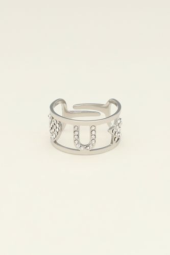 Buchstaben-Ring mit Steinen | - My jewellery - Modalova