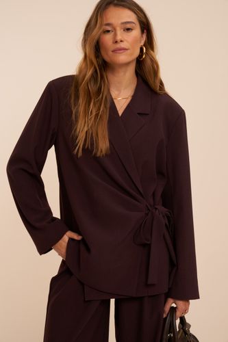 Burgunderroter Blazer mit Wickeloptik und Schleife | - My jewellery - Modalova