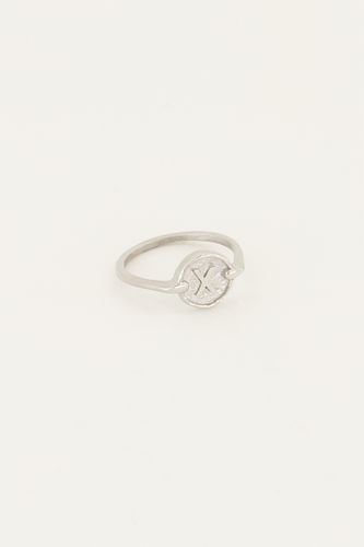 Ring mit Kreis und Buchstabe | - My jewellery - Modalova