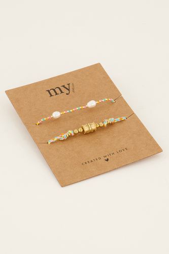 Souvenir mehrfarbiges Armband-Set mit Perlen und Anhänger | - My jewellery - Modalova