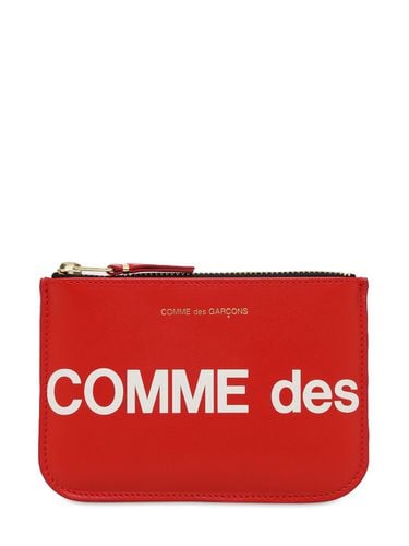 Huge Logo Leather Wallet - COMME DES GARÇONS WALLET - Modalova