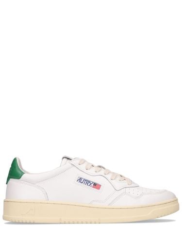 Medalist Low Sneakers - AUTRY - Modalova