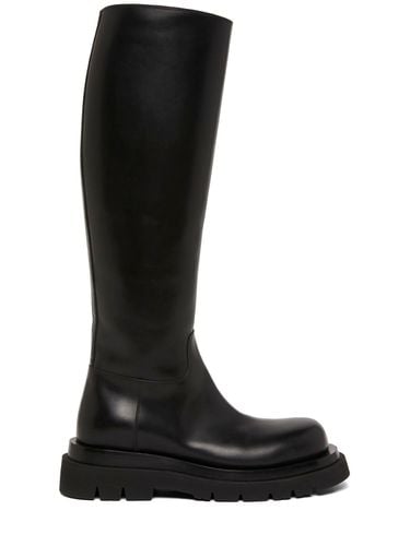 Mm Lug Leather Tall Boots - BOTTEGA VENETA - Modalova