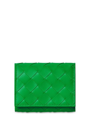 Small Intrecciato Tri-fold Zip Wallet - BOTTEGA VENETA - Modalova